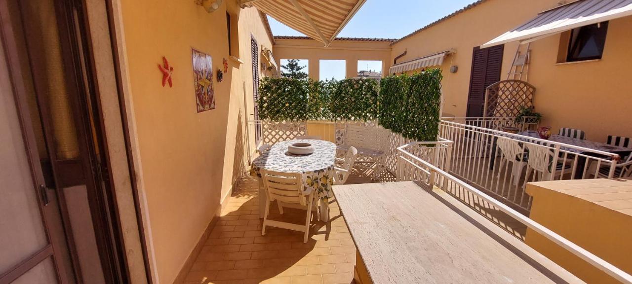 Medieval Flat Apartamento Gaeta Exterior foto